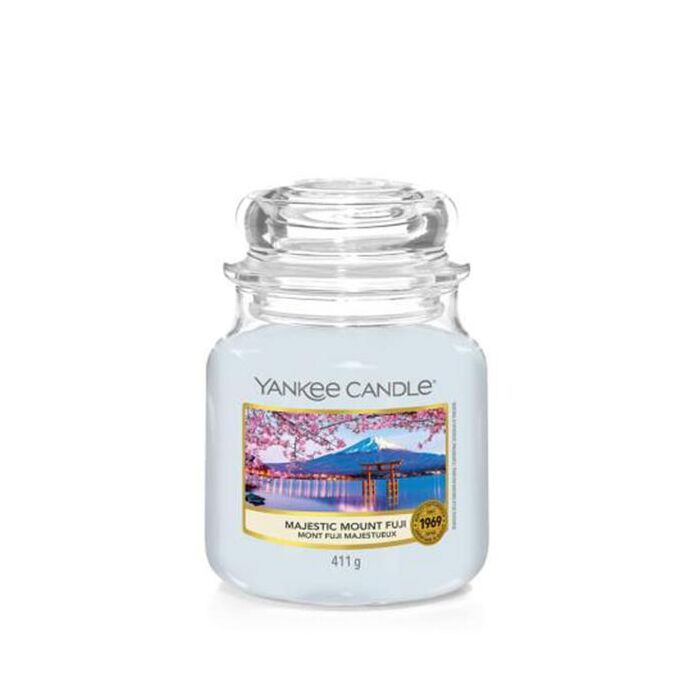 Yankee Candle Majestic Mount Fuji Medium Jar